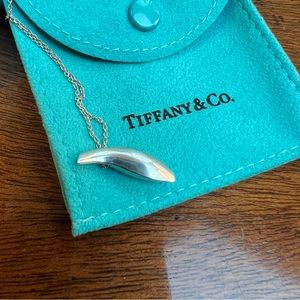 NWOT Vintage Tiffany & Co by Frank Gehry Sterling Silver “Fish Necklace”…